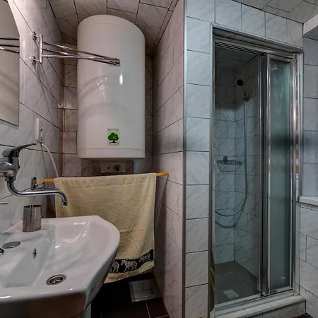 Nella - Jasna Chalet *